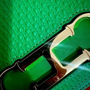 Authentic Carolina Herrera Bag- pure leather, gold plated hardware